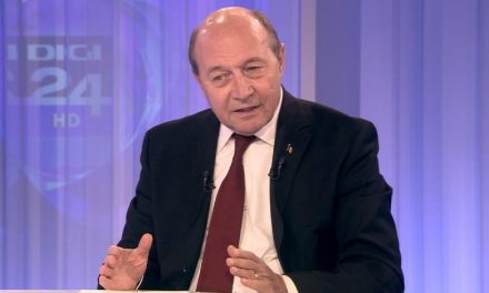 Traian Băsescu îşi face singur curaj!