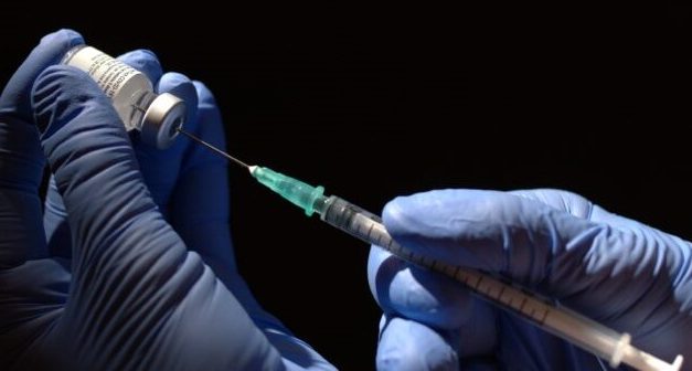 Zgomotul  și  furia din  jurul  vaccinului anticovid