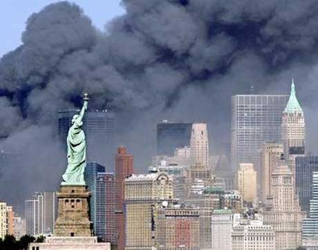 Actuala ”carte”a fricii de covid este aproape identică cu aceea jucată după atentatele de la 11 septembrie