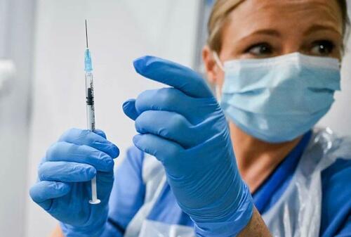Un grup de medici suedezi lansează alerta cu privire la vaccinurile anticovid