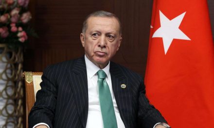 Turcia: Erdogan – fragilizat fizic şi politic?