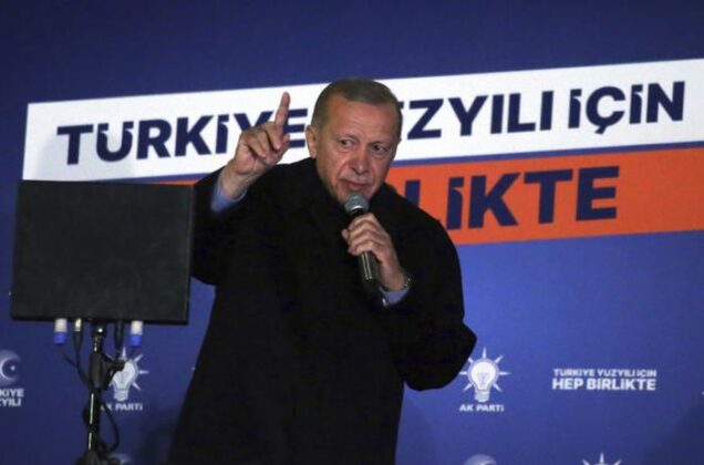 Politică Turcia: Erdogan în poziţie de forţă!