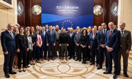 O întâlnire „istorică” a miniştrilor de Externe ai UE