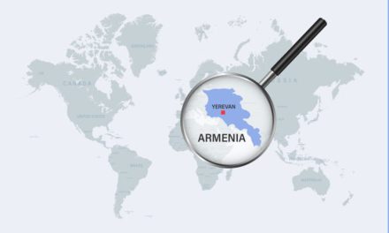 Conducând Armenia pe calea pavată cu floricele a dezastrului