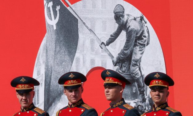 Niall Ferguson despre sovietizarea Americii