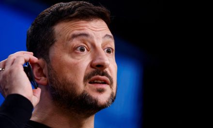 Nașterea unei noi paradigme de politică externă