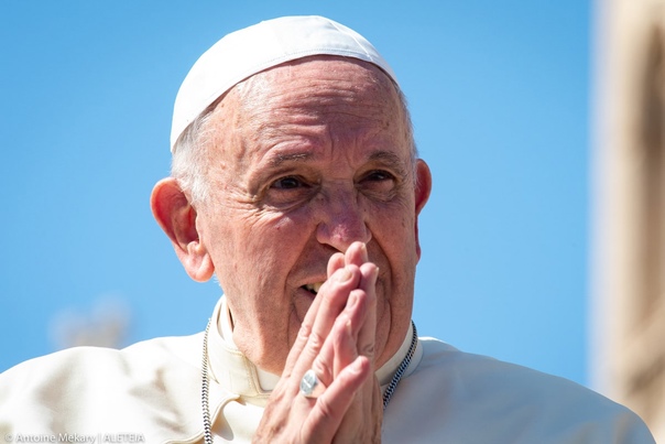 Tragedia Papei Francisc