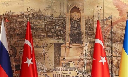 O premieră la Istanbul!