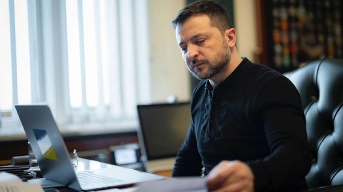 UE îl atenţionează pe Zelenski!