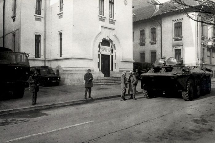 22 Decembrie 1989: O zi gri, cu cerul închis, ca cea de astăzi!