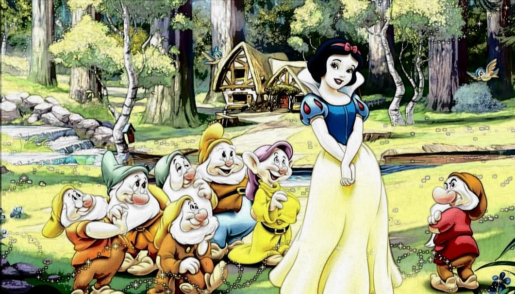 Povesti reinterpretate: Albă ca Zăpada și cei șapte pitici