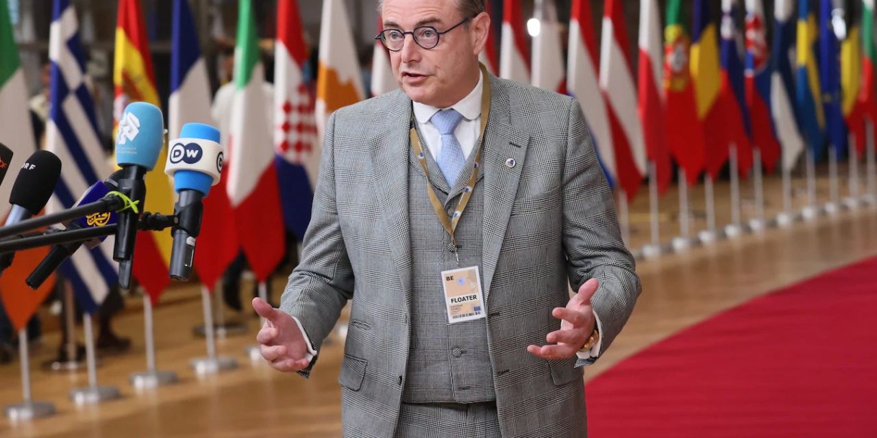 O dispută privind direcţia UE!