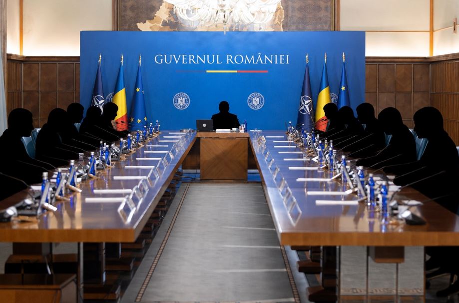 Polemici pe… caniculă!