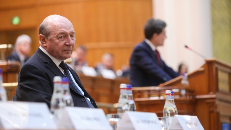 Caniculă şi politică băştinaşă!